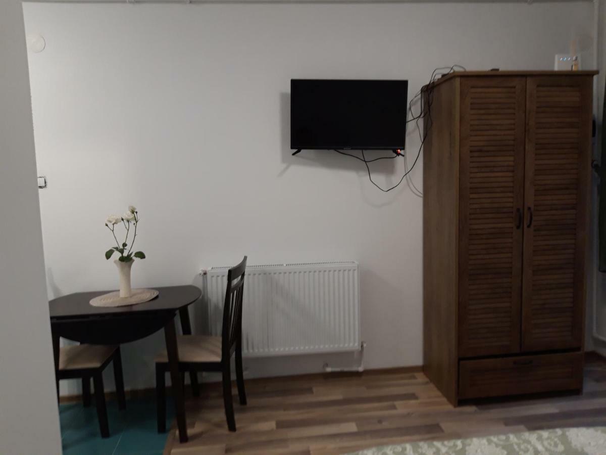 Sara House Apartment บิสตริซา ภายนอก รูปภาพ